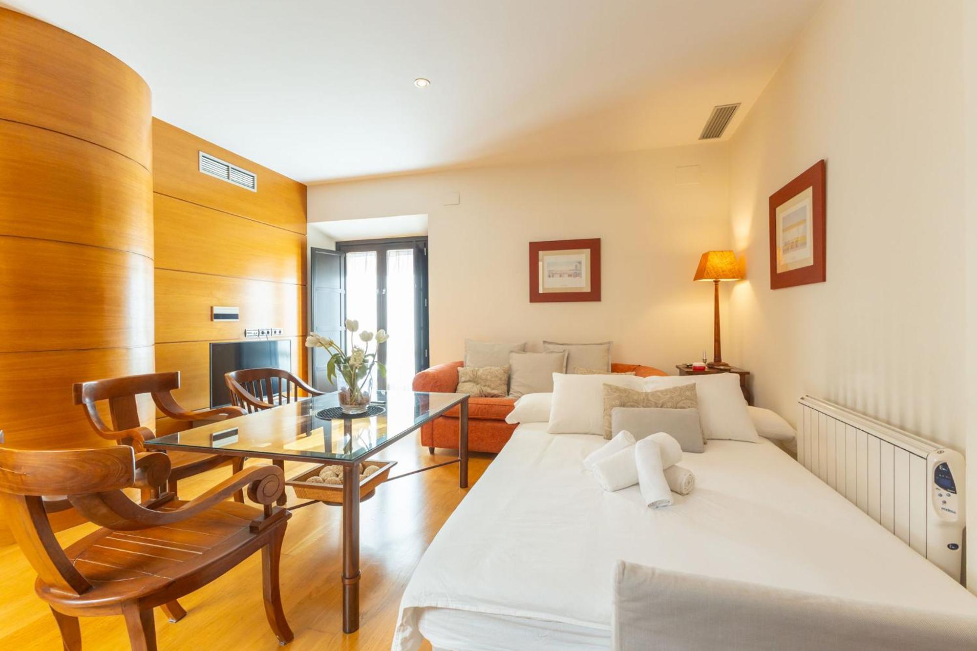 La Maestranza Charming One Or Two Bedrooms Apartments By Ocityzen Sevilla Eksteriør billede