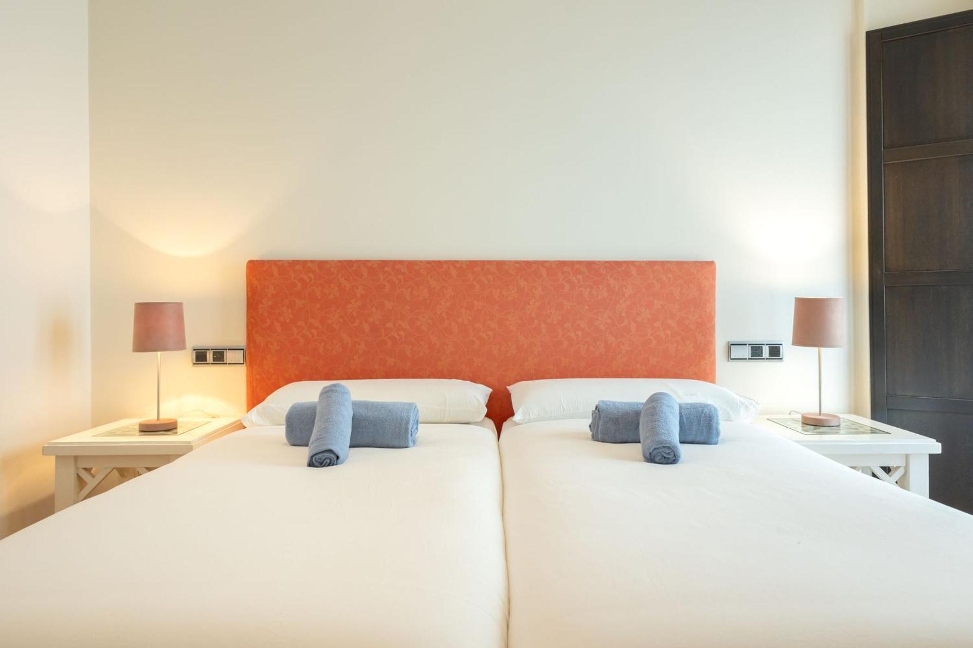La Maestranza Charming One Or Two Bedrooms Apartments By Ocityzen Sevilla Eksteriør billede