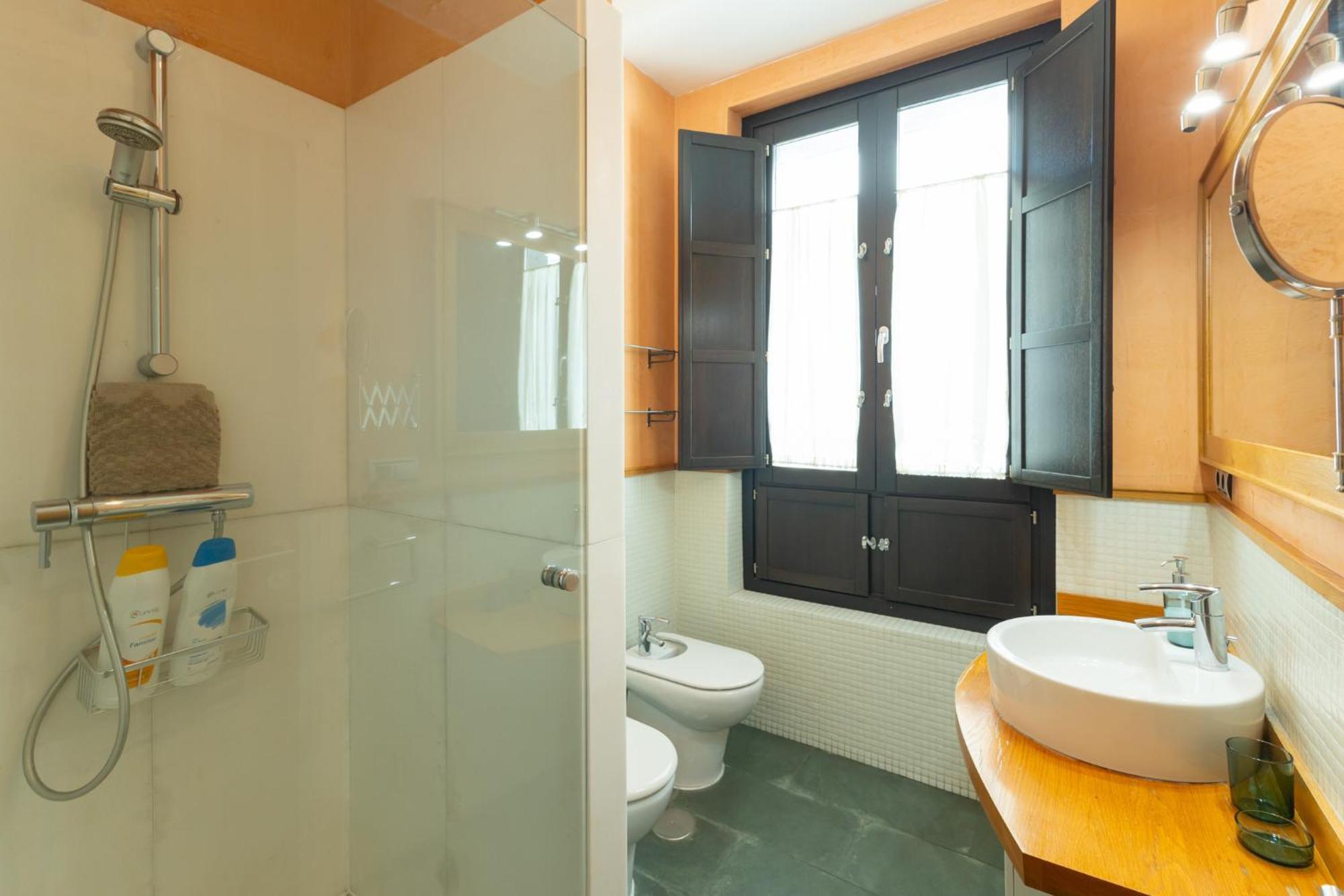 La Maestranza Charming One Or Two Bedrooms Apartments By Ocityzen Sevilla Eksteriør billede