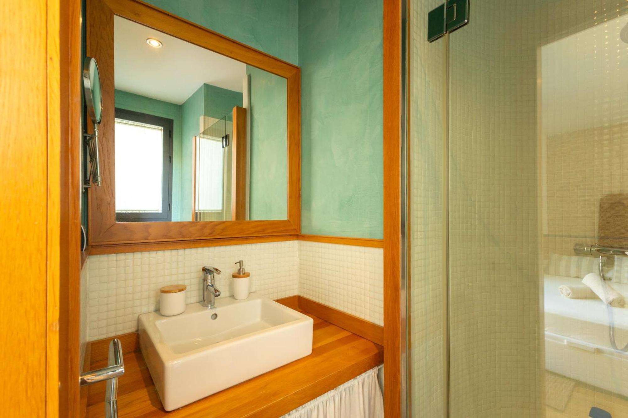 La Maestranza Charming One Or Two Bedrooms Apartments By Ocityzen Sevilla Eksteriør billede