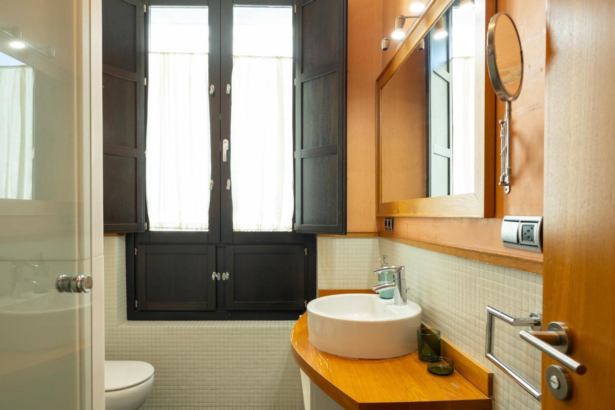 La Maestranza Charming One Or Two Bedrooms Apartments By Ocityzen Sevilla Eksteriør billede
